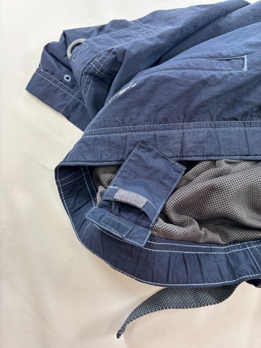 Pantaloncini Columbia PFG taglia media blu navy foderati con cintura in rete da uomo cuciture interne 8" - Foto 9 di 15