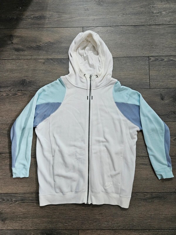 SACAI X NIKE Nike Large Giacca Donna con Cappuccio Abbigliamento Sportivo Zip Bianco Blu