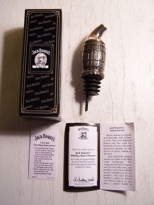 JACK DANIEL'S WHISKEY BARREL POURER - Silver Plated Spout -- NEW in BOX with COA