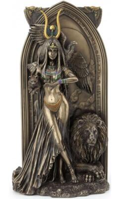 Die Priesterin von Ruth Thompson Bronzefigur
