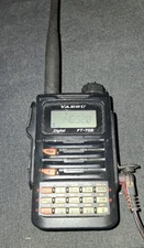 Yaesu FT-70DR FT-70 144/430 MHz Digital/Analog Handheld Transceiver - C