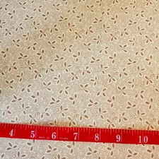 Reproduction Fabric FQ HY BTY Leaf Trio Marcus Cotton Quilting Beige Leaves