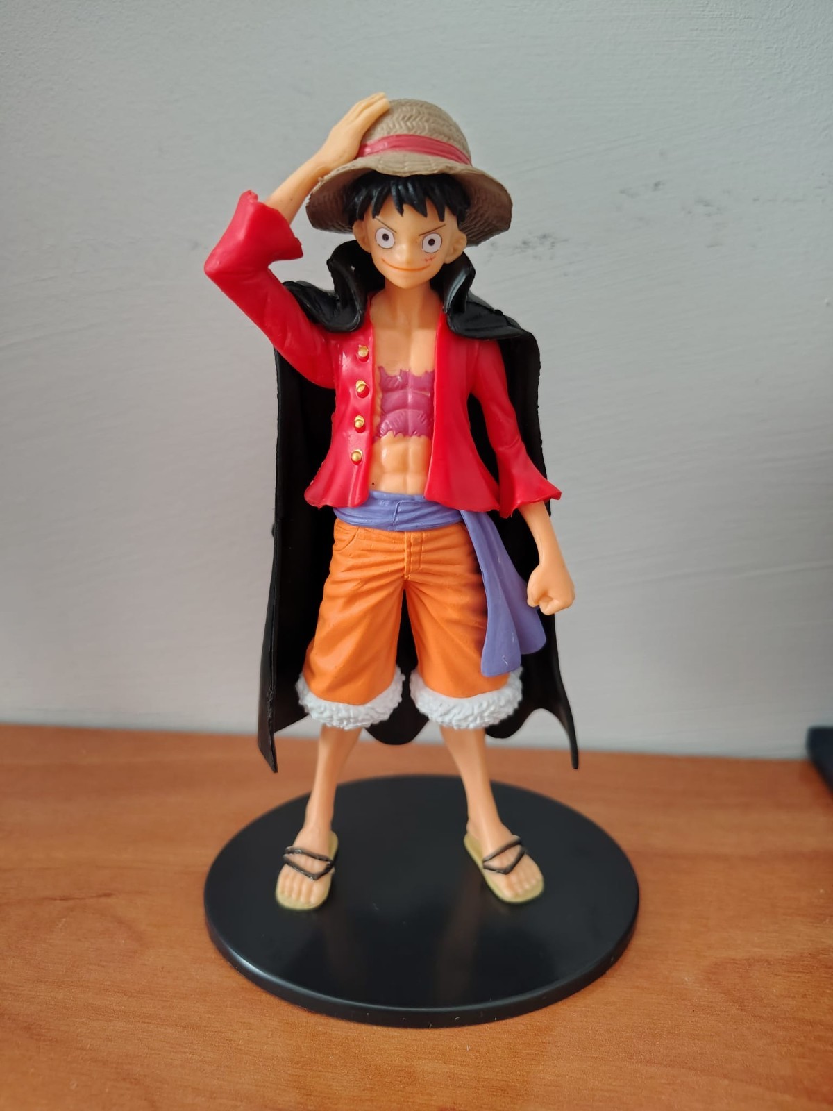 Bandai-figura DE ACCIÓN DE Luffy Gear 5, estatua de Nika, dios del sol, modelo d