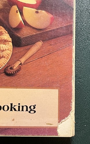 Picture Perfect Cookin’ Cookbook Eastman Kodak Comp Food Service Rochester NY - Picture 2 of 12