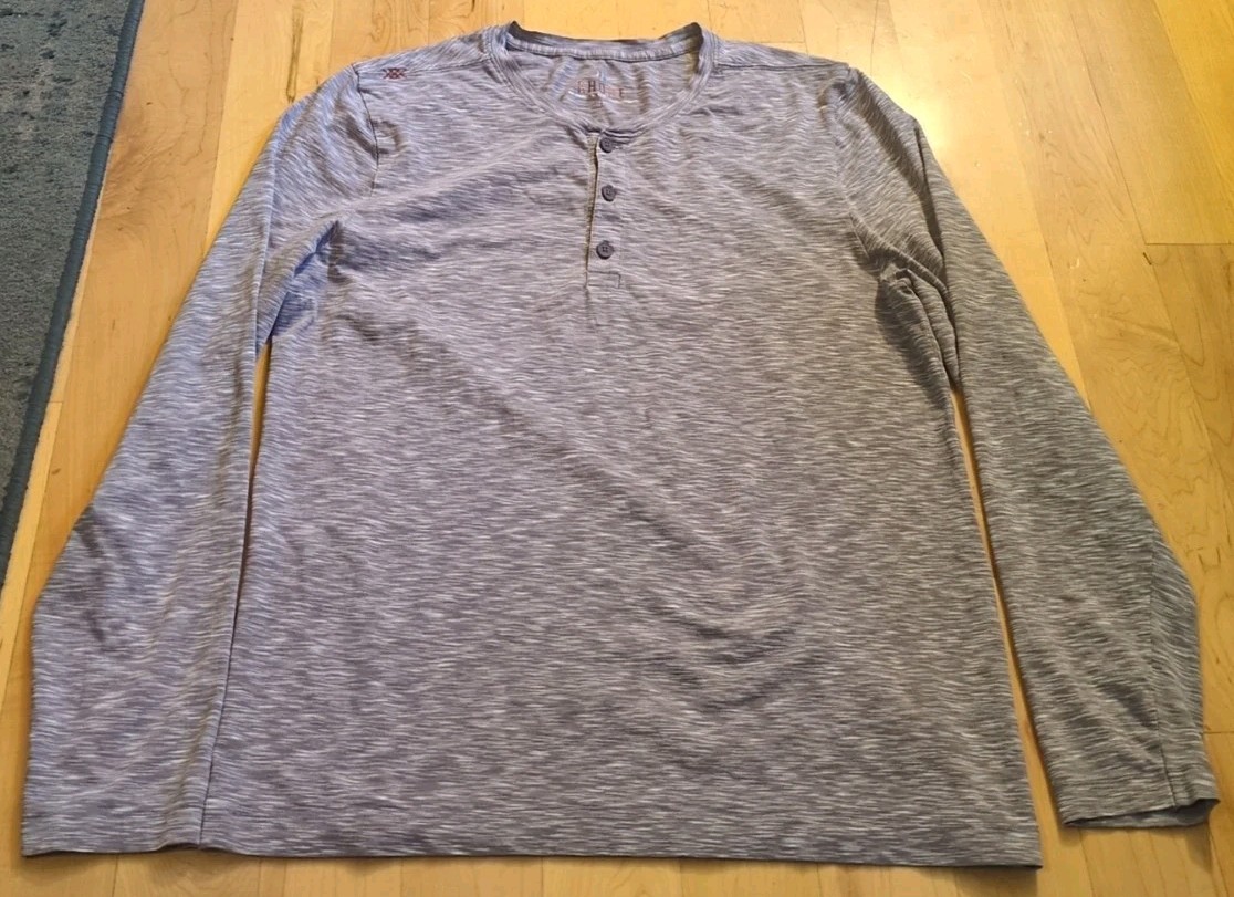 Rhone 3 Button Down Long Sleeve Pullover Shirt Si… - image 1