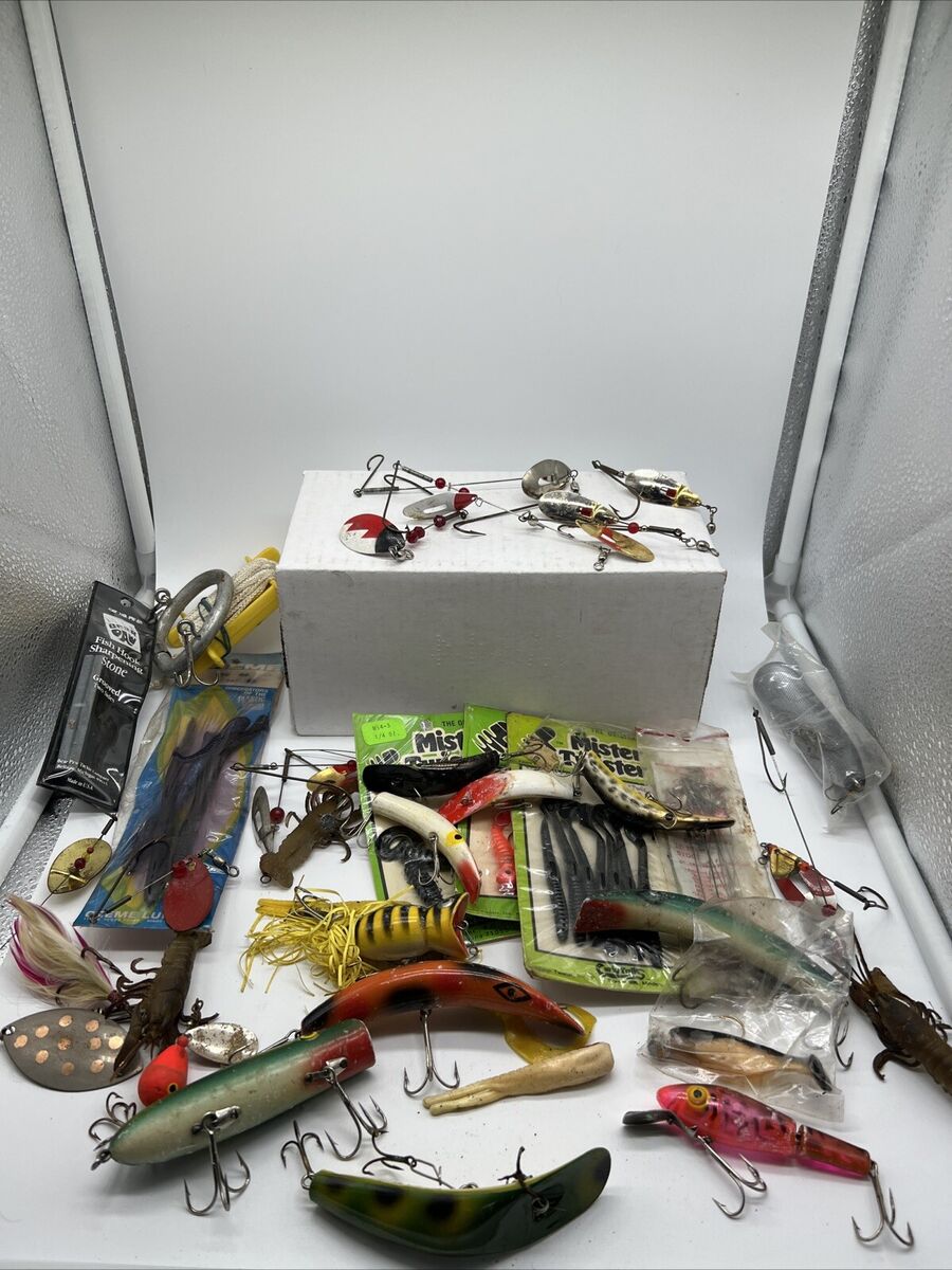 Lot Fishing Lures Vintage And Modern Mixed Lot Must See Rare Lot Fishing Lures Vintage And Modern Mixed Lot Must See Rare