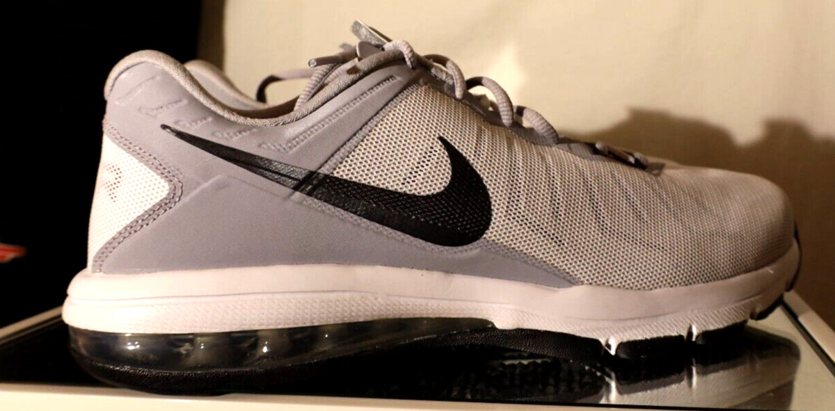 nike 819004 100