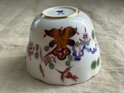 Taza antigua Meissen Kakiemon roca y pájaro Demitasse tal cual - Imagen 11 de 24