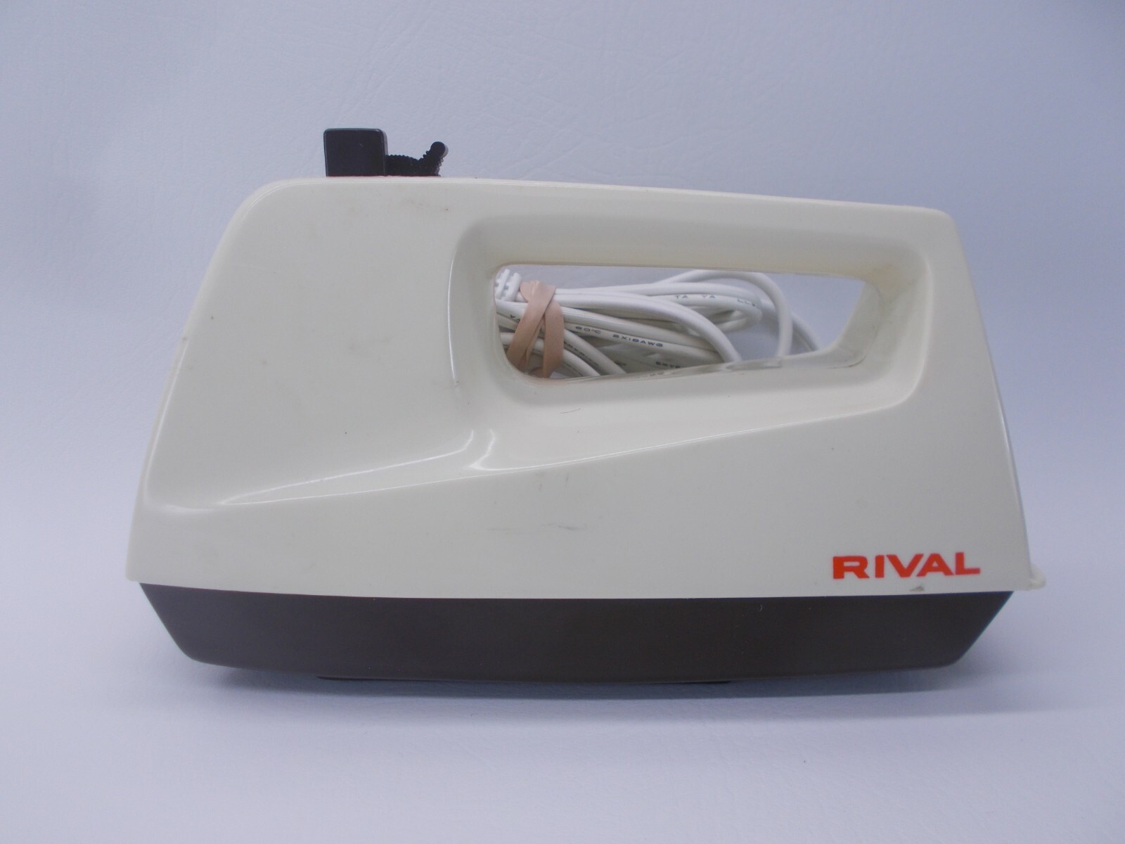 rival 3 speed hand mixer