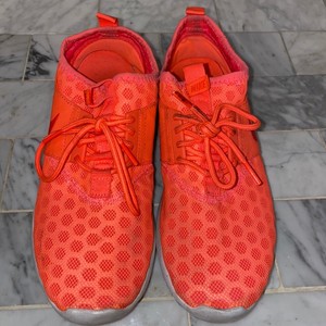 nike juvenate size 7