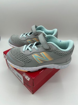 girls sneakers