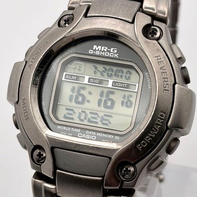Casio G-Shock MR-G MRG-220T Digitaluhr aus Japan
