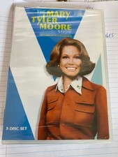 The Mary Tyler Moore Show: The Complete 2nd & 7th Season NEW still wrapped Set 2