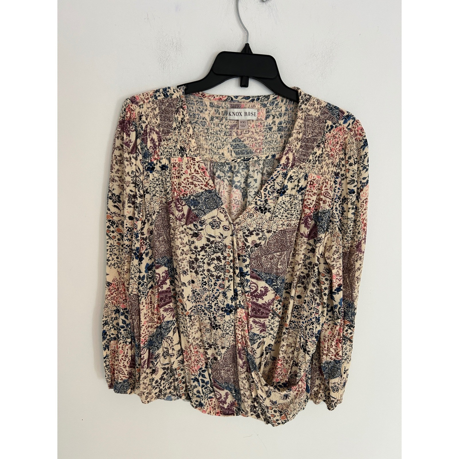 Knox Rose Womens XXL Floral Patchwork Blouse Long Sleeve Smocked V-Neck Rayon