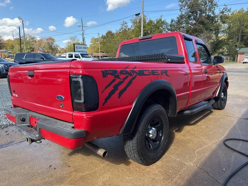 Ford Ranger XLT 2003 2 puertas SuperCab tracción trasera Styleside SB Foto 3 de 4