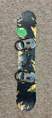 K2 Vandal Youth Rocker Snowboard w/ Bindings 132 cm 52  Length 2011