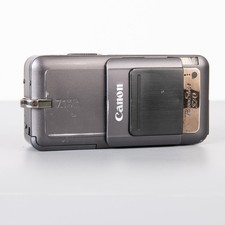 Canon PowerShot S70 - 7MP digital compact camera - Retro, Y2K, Vintage