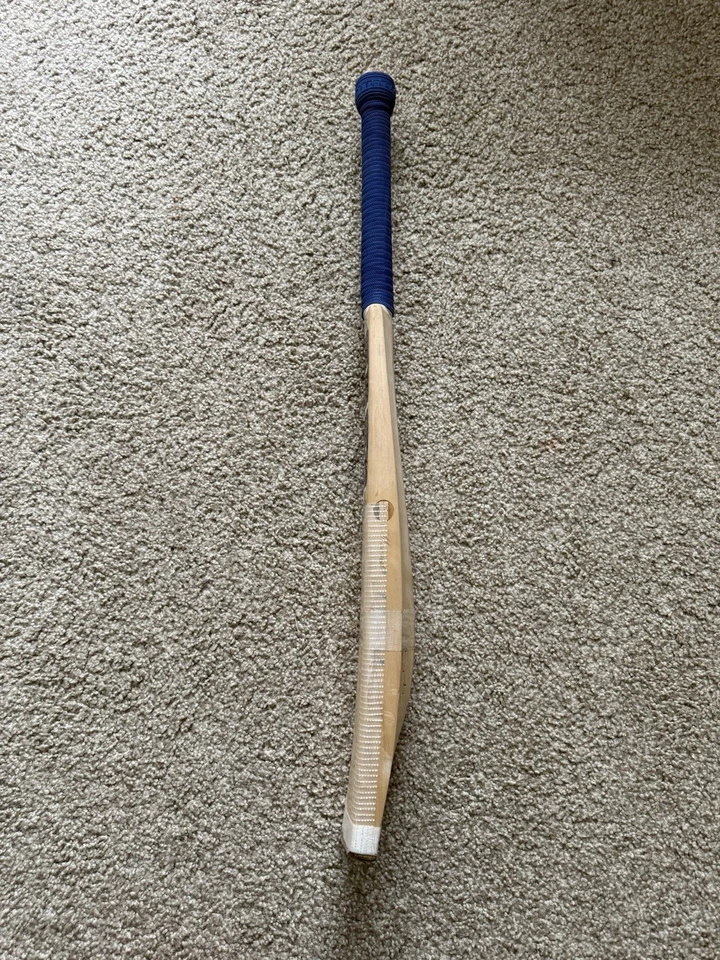 SS Sky Player Edition Cricket Bat - Image 2 of 4