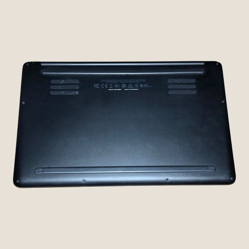 Razer Blade Stealth 13 RZ09-0168 8GB RAM, i7-6500U, 2.5GHz, 512GB SSD Windows 10 - Picture 9 of 9