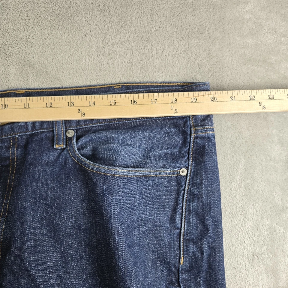 Cremieux Jeans Mens 38x29 Blue Denim 100% Cotton Dark Wash Straight Leg - Image 3 of 4