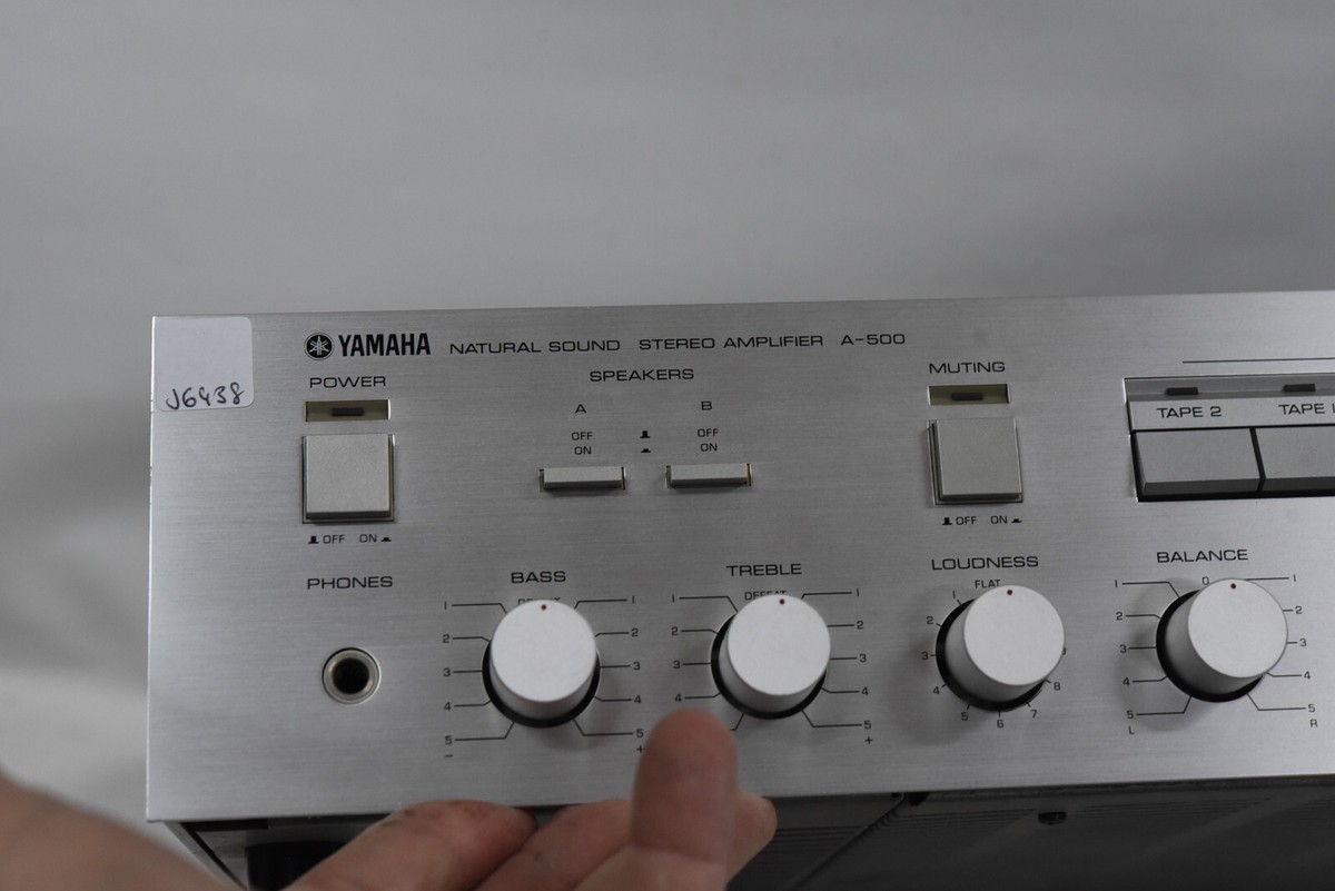 Yamaha A-500 Stereo Integrated Amplifier - 70 Watt RMS - Vintage