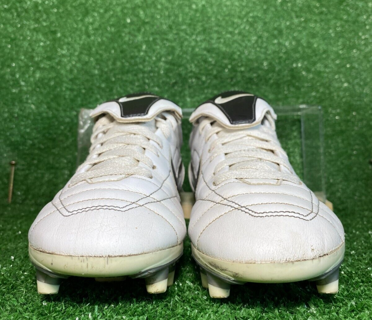 2008 Nike R10 Tiempo Legend II FG Natural Leather Ronaldinho 8 US