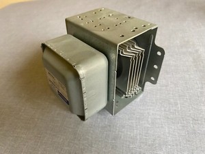13. Magnetron WITOL 2M219J für Mikrowellenstrahlung f. Severin Mikrowelle MW7817