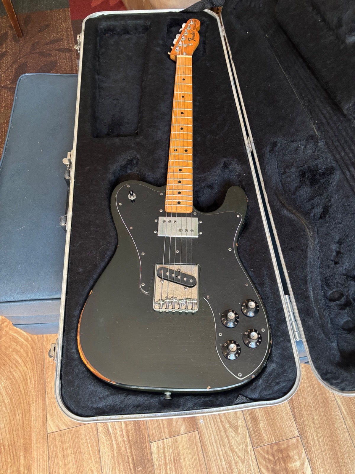 Fender Telecaster Custom, 1973, Black. w /  original hardshell case