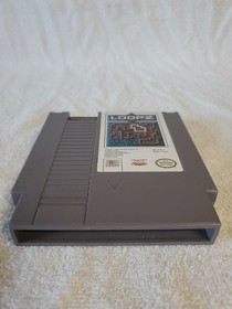 Loopz Nintendo NES 1990 Game Cartridge & Manual Tested