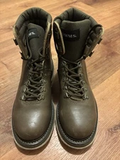 Simms Freestone Wading Boots Men’s Size 9 Brown Fly Fishing Felt Sole Steel Toe