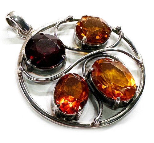 925 Sterling Silver Faceted Cognac Genuine Baltic Amber Floral Large Pendant - Picture 2 of 3