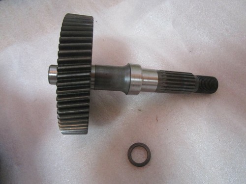3. Suzuki UC 125 Epicuro Getriebe Antrieb hinten - Picture 3 of 9