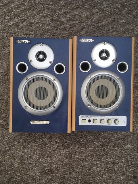 micro studio monitors