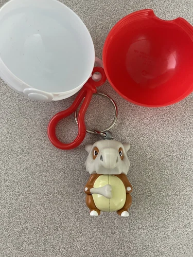 CUBONE Vintage 1999 Burger King Kids Meal Nintendo Pokemon Toy Keychain Pokeball