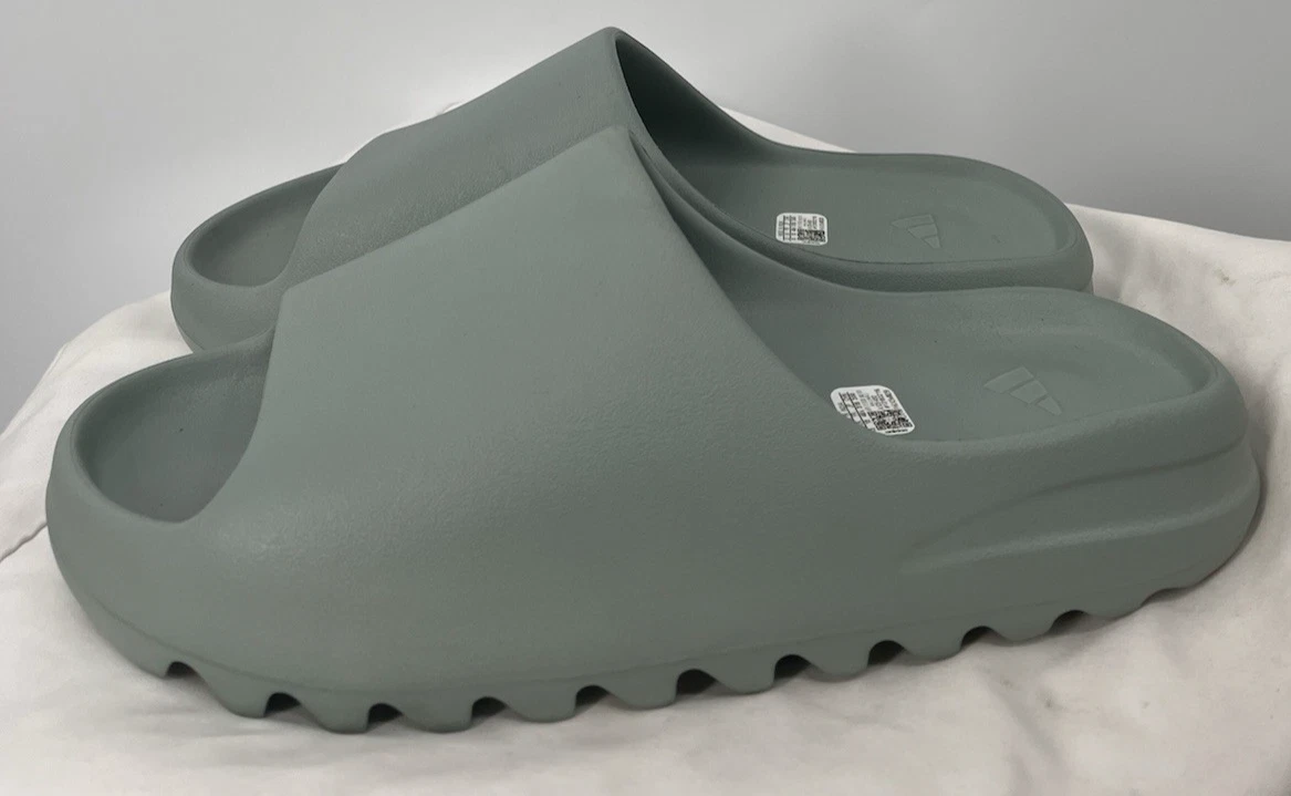 Adidas slip on uomo punta aperta tinta unita verde sale Yeezy Slides taglia US 13 ~ID5480