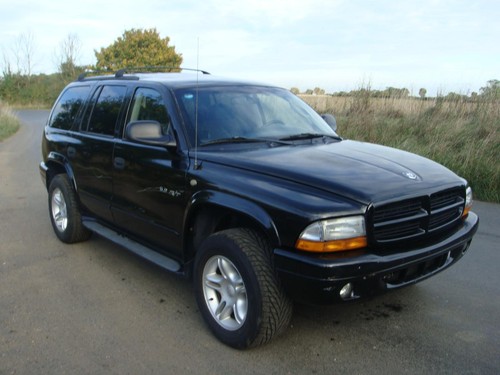 01 DODGE DURANGO RT 7 SEATER 4WD LHD BLACK AUTOMATIC PETROL FRONT & REAR AIRCON - Picture 3 of 12