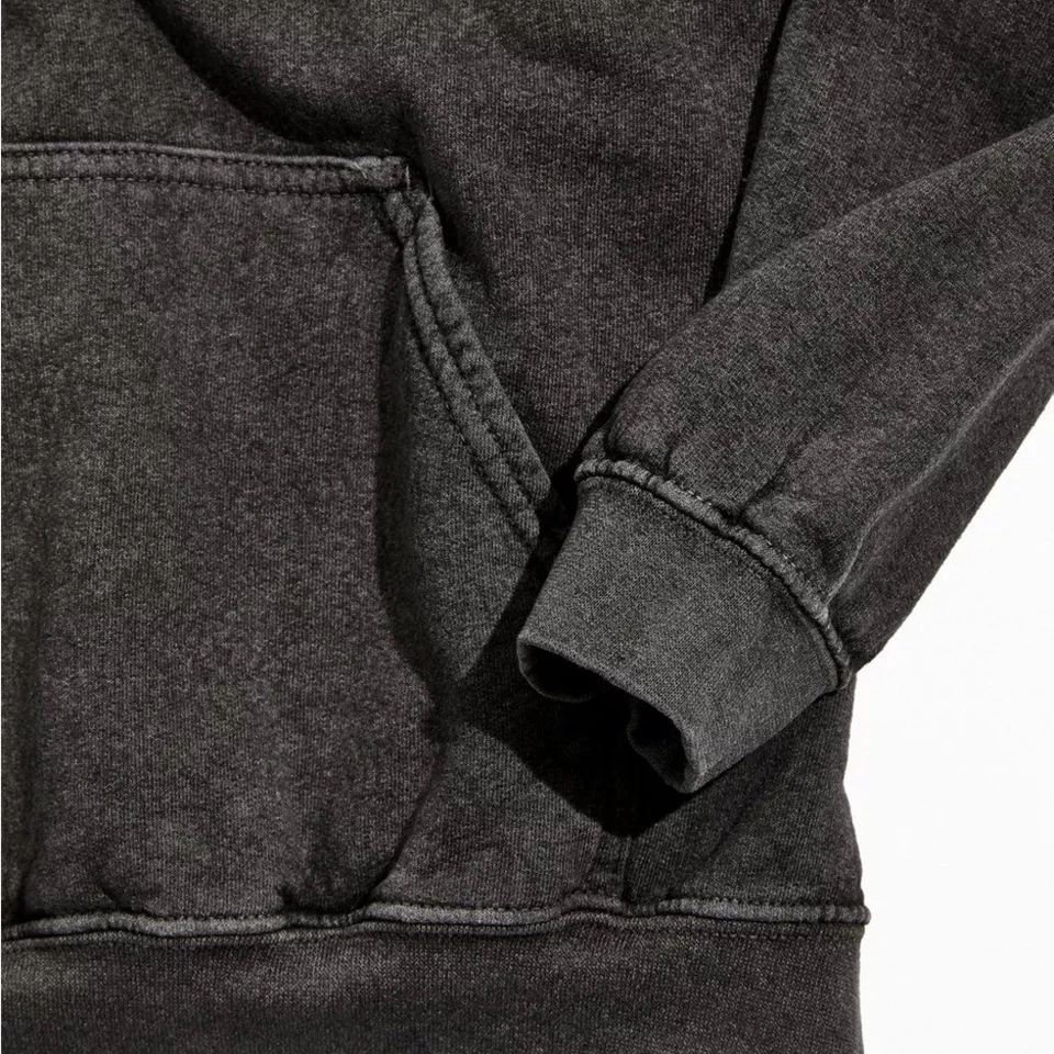 Urban Outfitters, Sudadera con Capucha Foto Pulp Fiction, Unisex Adulto Talla Pequeña Foto 2 de 4