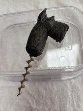 vintage finely carved wood black SCOTTIE SCOTTY head metal corkscrew bottom