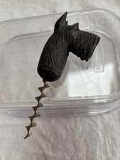 vintage finely carved wood black SCOTTIE SCOTTY head metal corkscrew bottom
