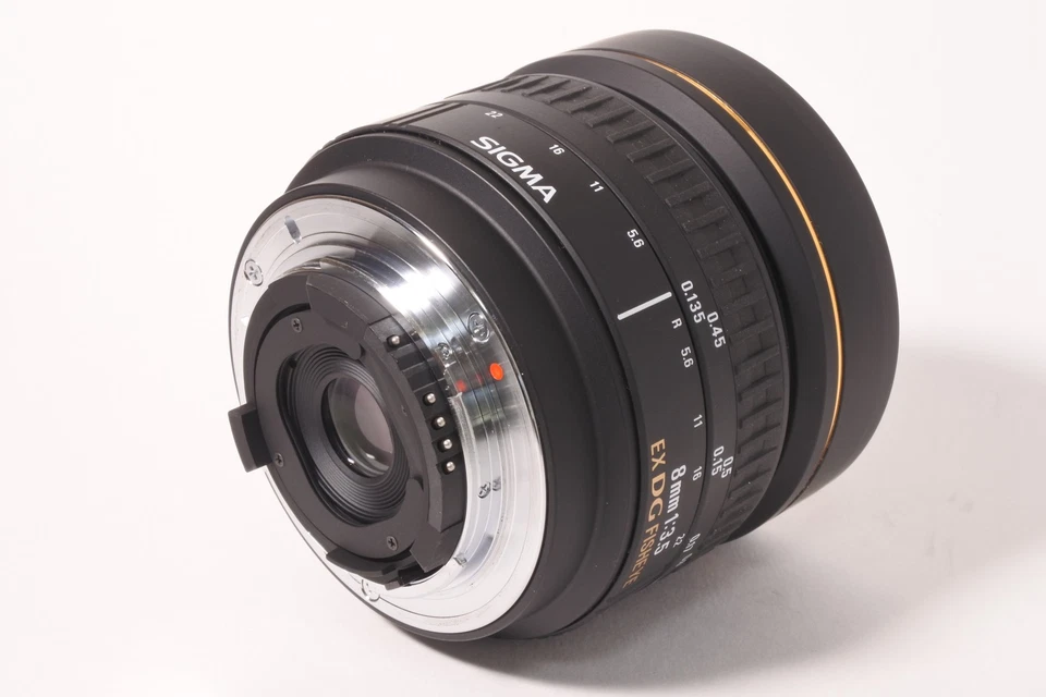 [MINT w/Case] Sigma 8mm f/3.5 EX DG Fisheye AF Lens for Nikon From JAPAN - Image 4 of 4