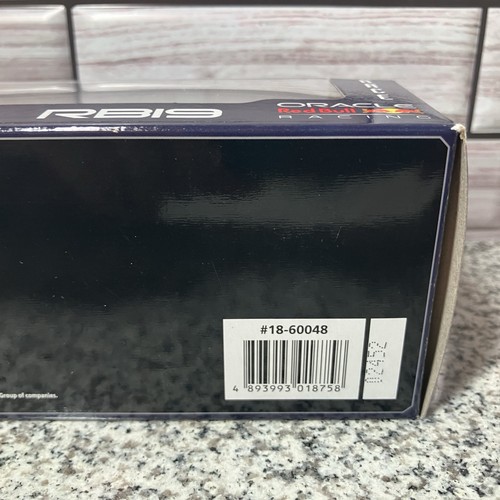 Bburago Max Verstappen Red Bull Oracle RB19 Formula 1 F1 1/43 Diecast Model NEW - Bild 18 von 18