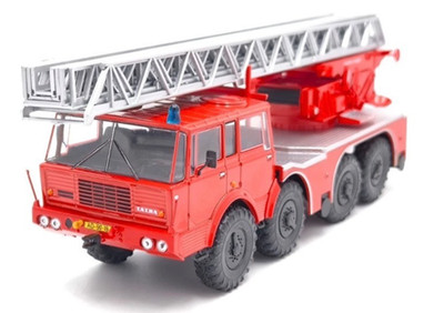 TATRA 813 8x8 AZ 44 Feuerwehr (DeAgostini)   1:43   Legendary Trucks