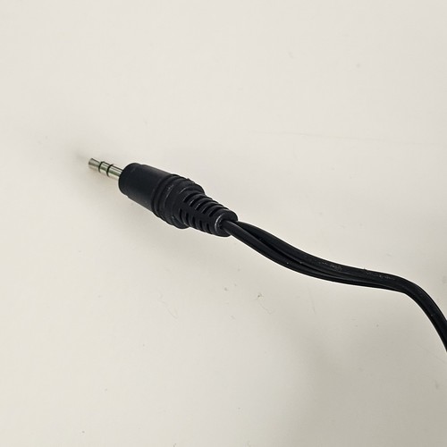 AR Acoustic Research AW825 900MHz Wireless Audio Transmitter with Power Cord - Picture 14 of 18