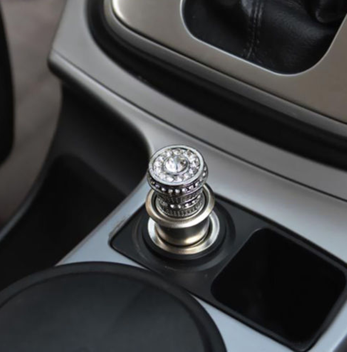 decorative car cigarette lighter 12V Crystal Bling Car Cigarette Lighter Rhinestone Decor Car Charger  Accessories