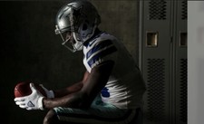 Michael Gallup Rookie Premiere Gloves Matched Dallas Cowboys Raiders 