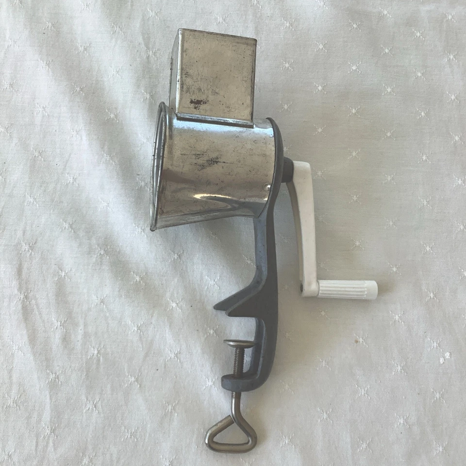 Reibe Klingenthal Made In GDR Alt Edelstahl