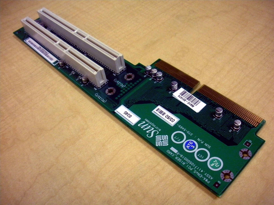 Sun 370-5465 2-Slot PCI Riser Board for V240 - Image 2 of 3