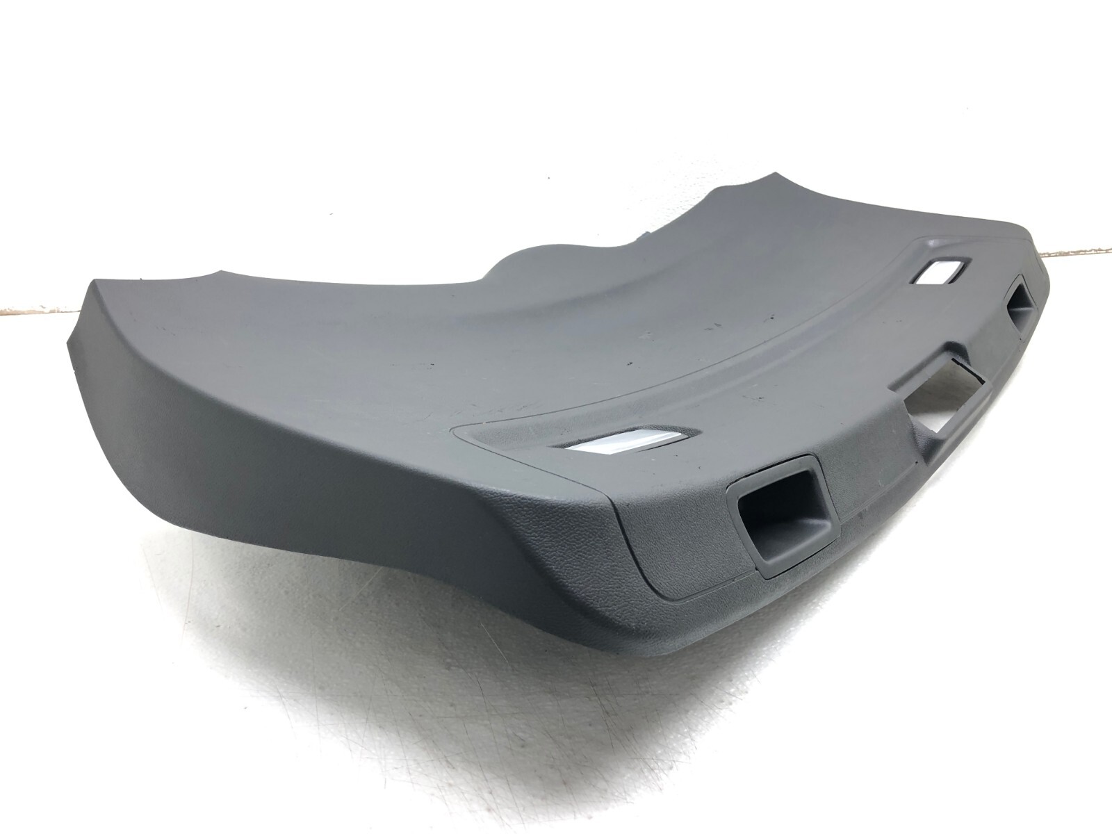 2017-2020 MASERATI LEVANTE REAR TRUNK LIFTGATE LOWER TRIM COVER PANEL OEM #NOTES