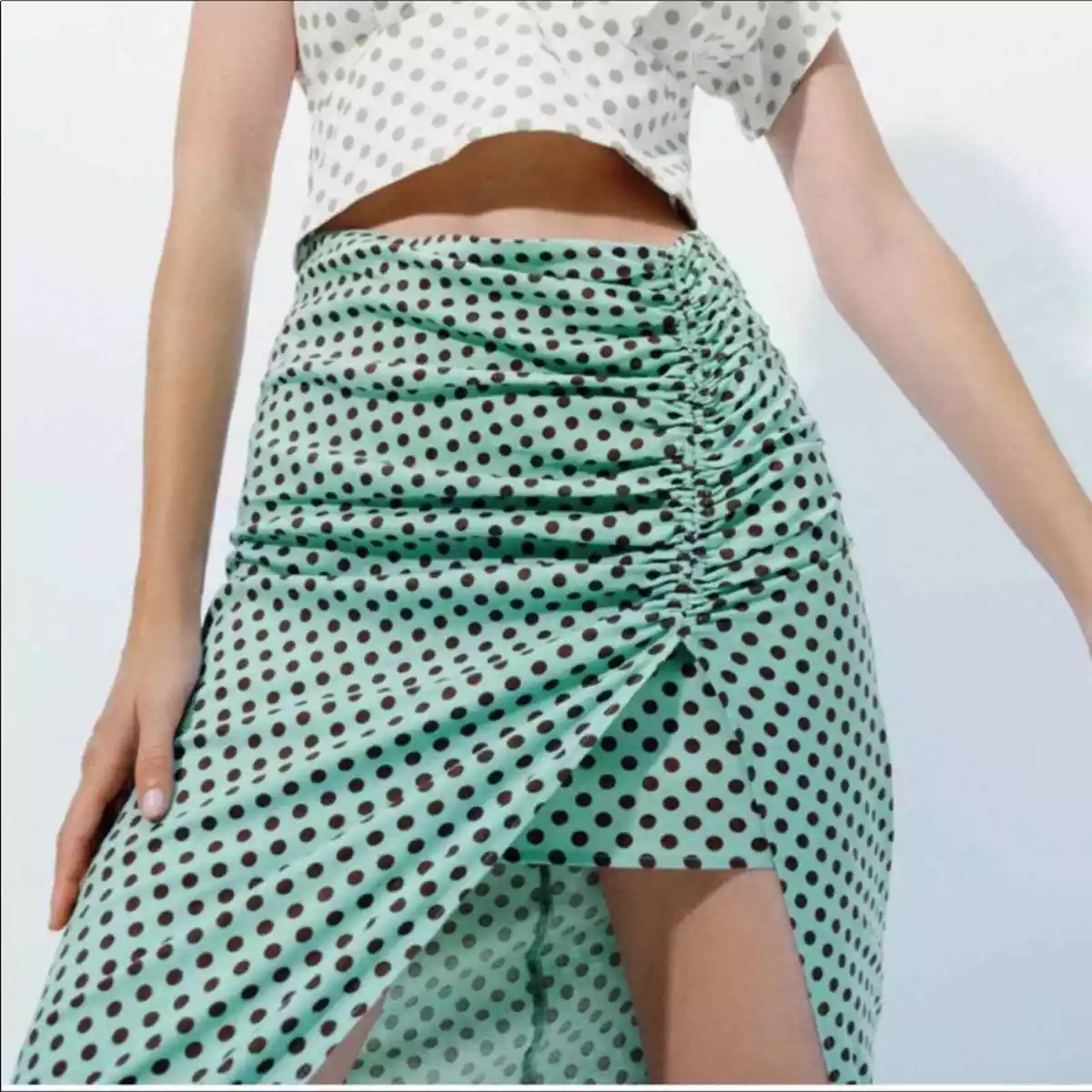 Green polka dot skirt zara cheap