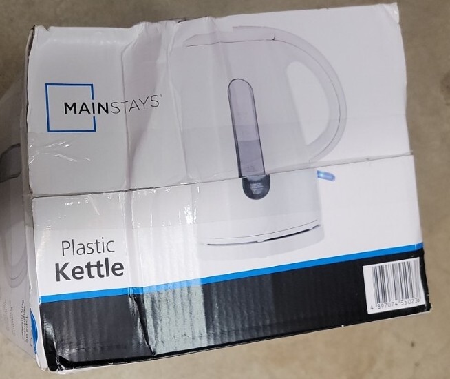NEW Mainstays 1.7 Liter Plastic Kettle Cordless One Touch White new